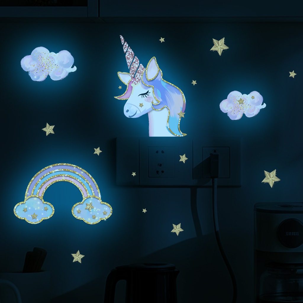 Leuchtende Einhorn-Regenbogen- – Glow In Dark Stars Bewertung und Preis