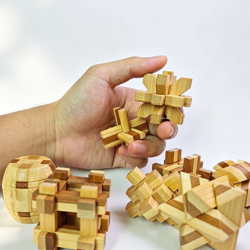 NEUES 4,5CM Lu Ban Schloss-Puz – Wooden Puzzle Kids Bewertung und Preis